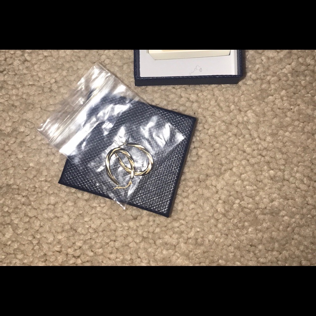 Solid 10k Hoop Earrings